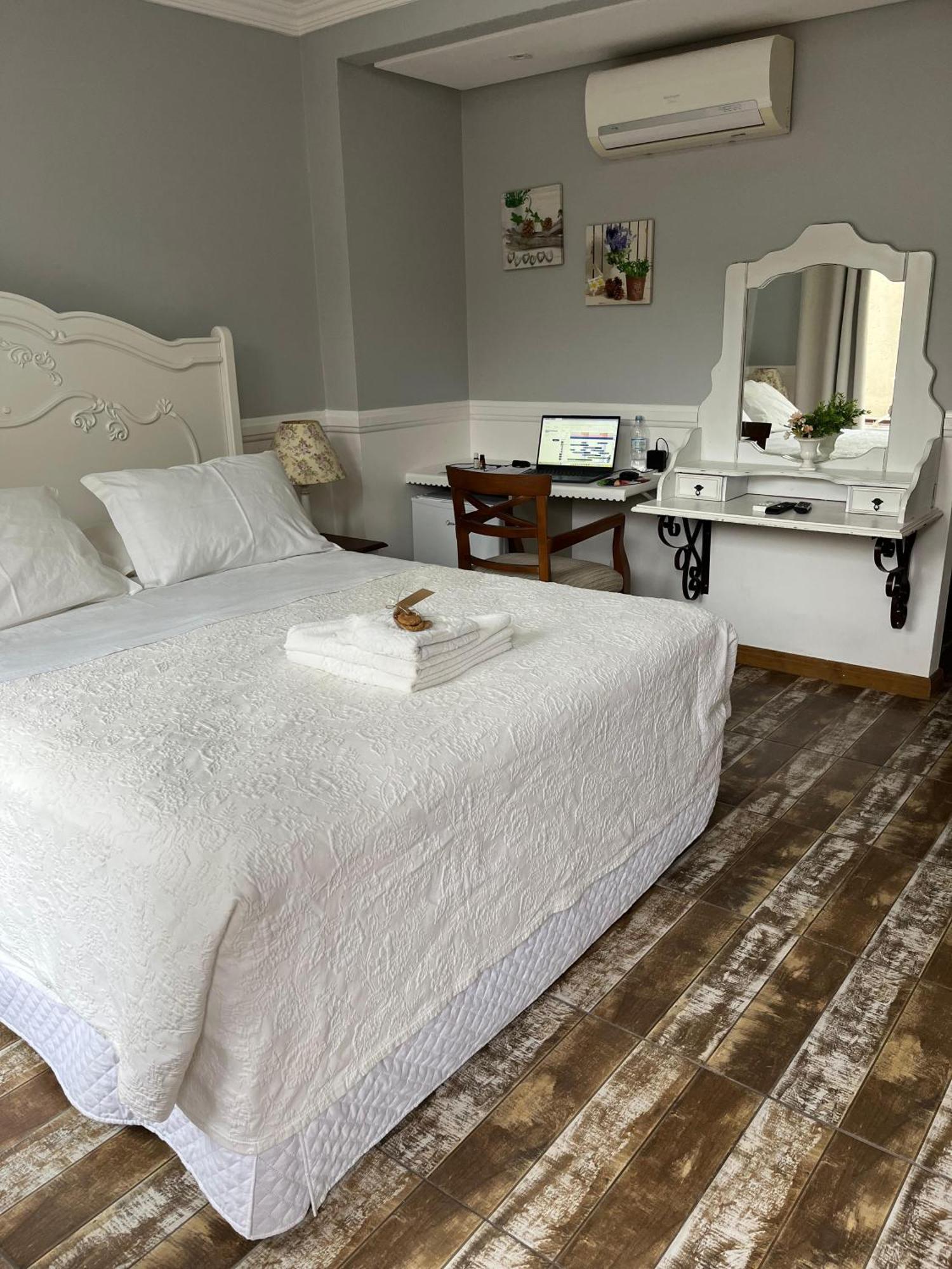 paty´s garden Hotel Florianopolis Bagian luar foto